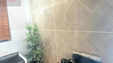 noah_dupont_ online show from October 17, 11:13 am