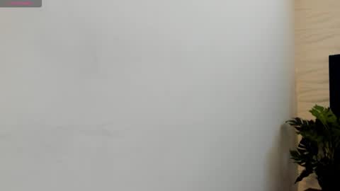 noah_dupont_ online show from January 13, 11:48 am