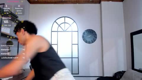 noah_dupont_ online show from February 8, 11:57 am