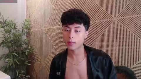 noah_dupont_ online show from March 4, 12:11 pm