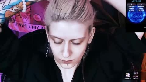 Snapshot of noah_elmer chatting on May 30, 3:42 pm REAL name LiaDM are always open online show from May 30, 3:42 pm