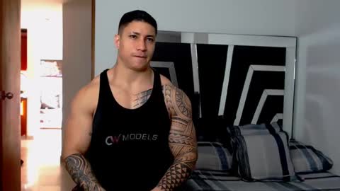 Noah Harris01 online show from December 5, 1:06 pm