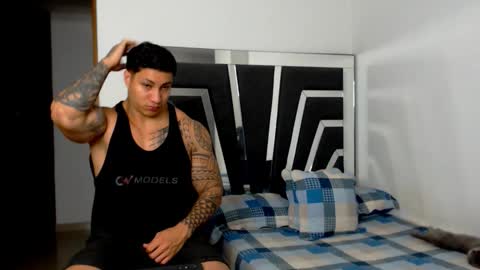 Noah Harris01 online show from November 30, 1:42 am