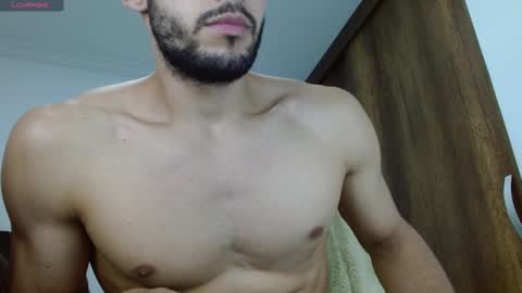 Noah online show from February 28, 8:50 pm