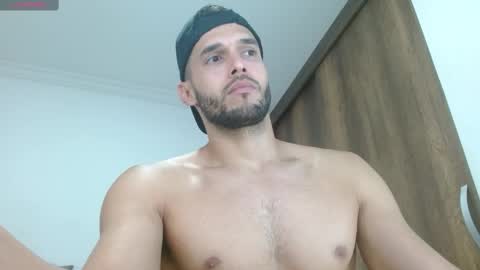 Noah online show from October 2, 2:13 pm