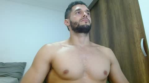 Noah online show from April 8, 2:22 am