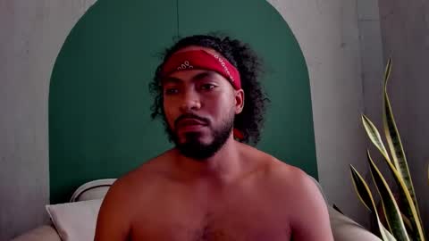 Noah online show from October 30, 5:35 pm