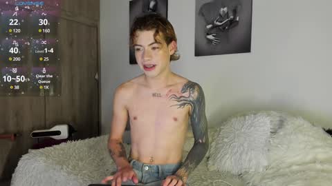 Snapshot of noah_lambert chatting on January 20, 12:25 am Noah online show from January 20, 12:25 am