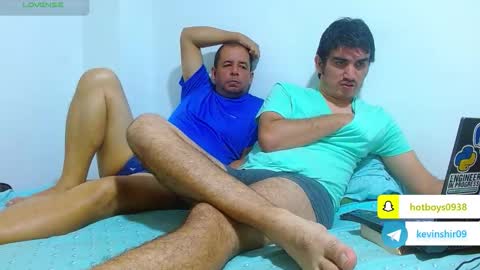 noah_meyer_ online show from November 6, 2:23 am