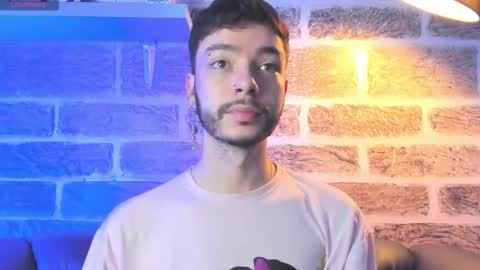    online show from November 5, 12:38 pm