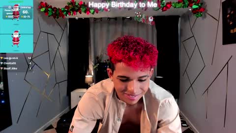 Snapshot of noah_smith04 chatting on December 16, 2:49 pm noah_smith04 online show from December 16, 2:49 pm