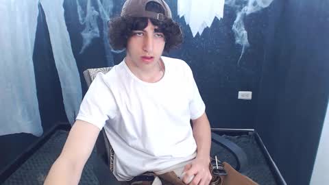 noah_sokolov online show from November 4, 2:27 pm