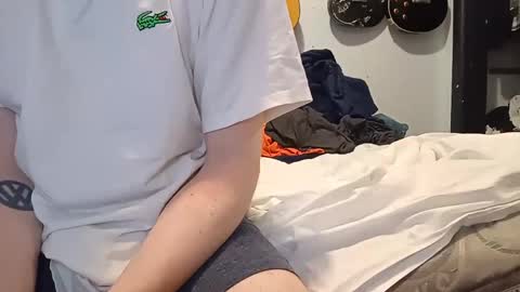 Snapshot of noah_wesley chatting on March 9, 5:44 am Noah Wesley online show from March 9, 5:44 am