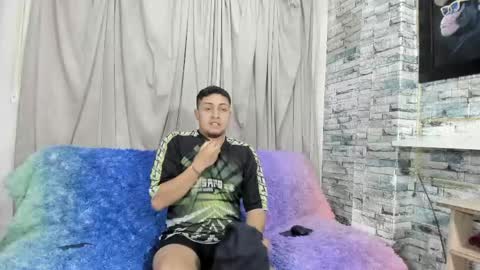 Noahandbunny online show from May 11, 2:45 pm