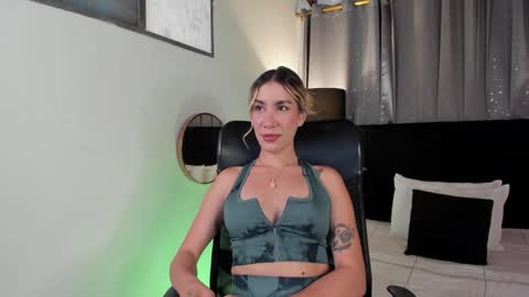 .  . online show from December 19, 8:44 pm