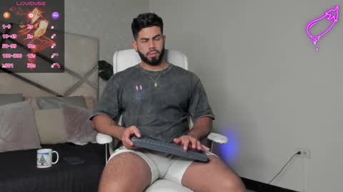 Noah online show from February 24, 12:16 pm