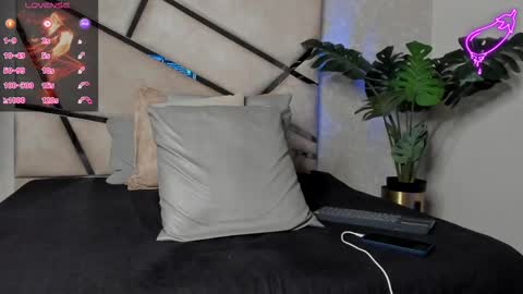 Noah online show from February 26, 7:05 pm