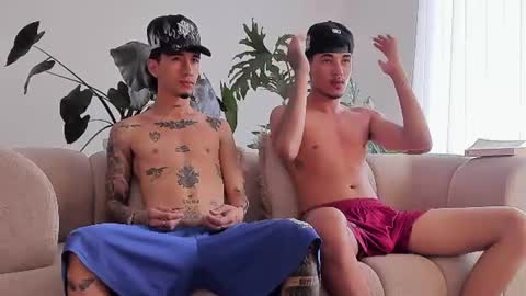noahdaviss online show from July 10, 8:22 pm