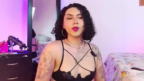 noahmonroe_11 online show from December 4, 8:06 pm