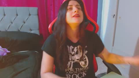 Noamartin online show from September 9, 10:53 pm