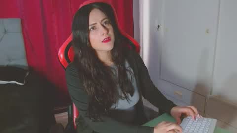 Noamartin online show from February 9, 10:47 pm