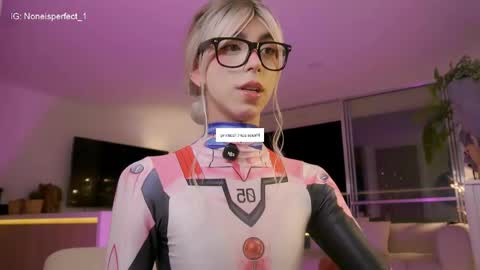 Snapshot of nobodyisperfect___ chatting on June 5, 1:12 am Samantha online show from June 5, 1:12 am