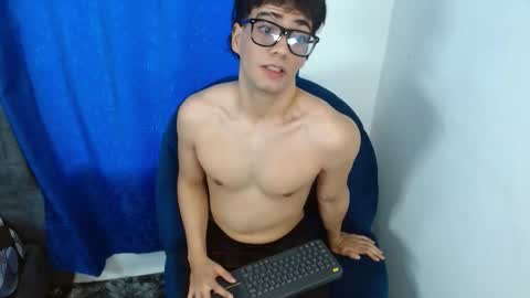 Snapshot of noel_daven chatting on October 13, 7:47 pm noel_daven online show from October 13, 7:47 pm