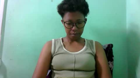 noellah online show from September 26, 4:05 am