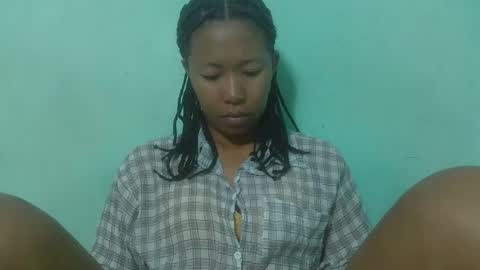 noellah online show from January 9, 4:48 am