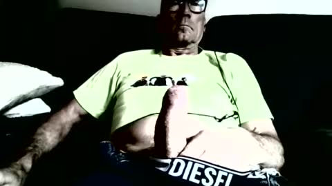 Snapshot of noelle1966 chatting on May 6, 8:30 am noelle1966 online show from May 6, 8:30 am