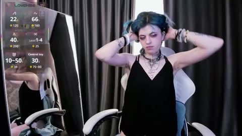 Elly online show from March 4, 10:16 pm