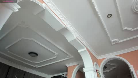  In instagram dayhannanoemi online show from January 11, 2:47 pm