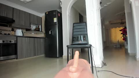  In instagram dayhannanoemi online show from February 10, 3:49 pm