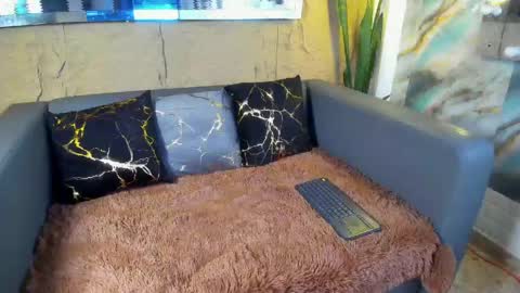 noha online show from April 11, 3:05 pm