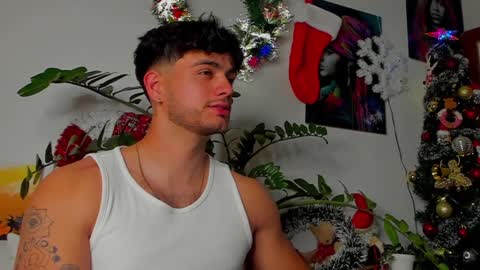 Snapshot of noha_miler chatting on December 11, 12:23 am kevin online show from December 11, 12:23 am