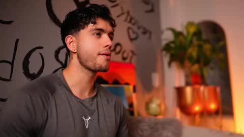 kevin online show from November 29, 3:09 am