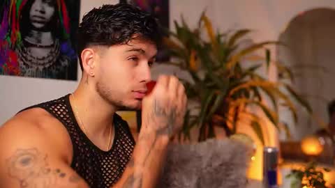 kevin online show from February 17, 12:18 am