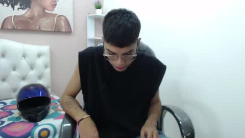 Noha Scott online show from December 7, 6:04 pm