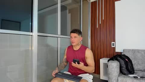 nohabennett7 online show from March 23, 3:54 am