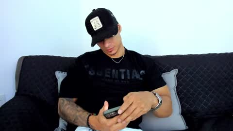 Snapshot of nohanhunter chatting on July 12, 1:35 pm nohanhunter online show from July 12, 1:35 pm