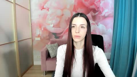 NoirDiva online show from March 20, 7:02 am