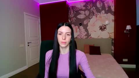 NoirDiva online show from March 29, 5:51 am