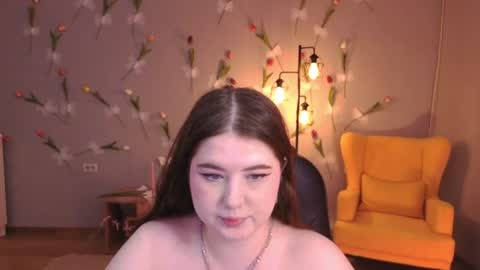 noirwhisper online show from July 19, 6:22 pm