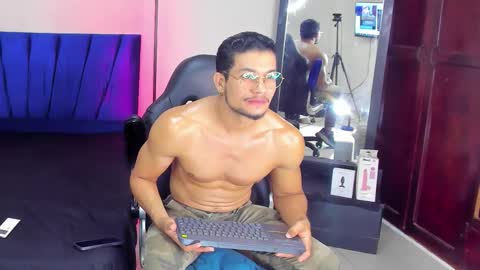 Im Nolan  online show from March 16, 9:52 pm