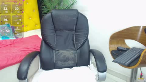 Nolan  online show from January 31, 6:57 pm