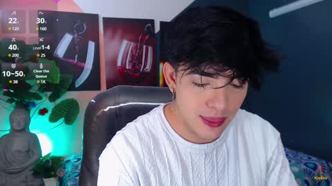 Nolan  online show from February 5, 6:15 pm