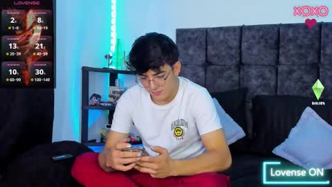 Nolan  online show from February 6, 7:06 pm