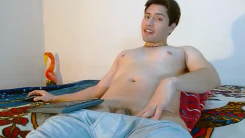 Snapshot of nolanjay chatting on May 14, 9:32 pm NolanJay69 online show from May 14, 9:32 pm