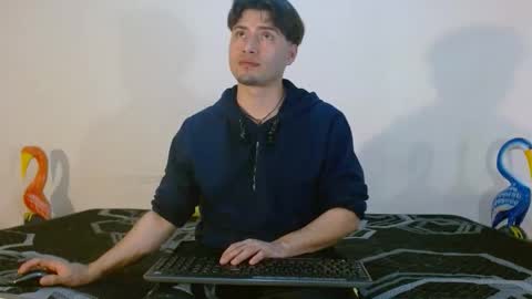 Snapshot of nolanjay chatting on June 1, 11:39 pm NolanJay69 online show from June 1, 11:39 pm