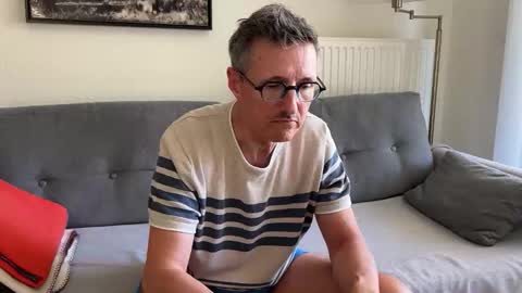 nolo34 online show from April 8, 1:44 pm